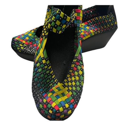 Steve Madden Brice Mary Jane Platform Wedge
11 Woven Comfort Multicolor Shoe - Picture 8 of 8